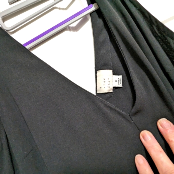 Black, Medium, Jumpsuit - Picture 4 of 6